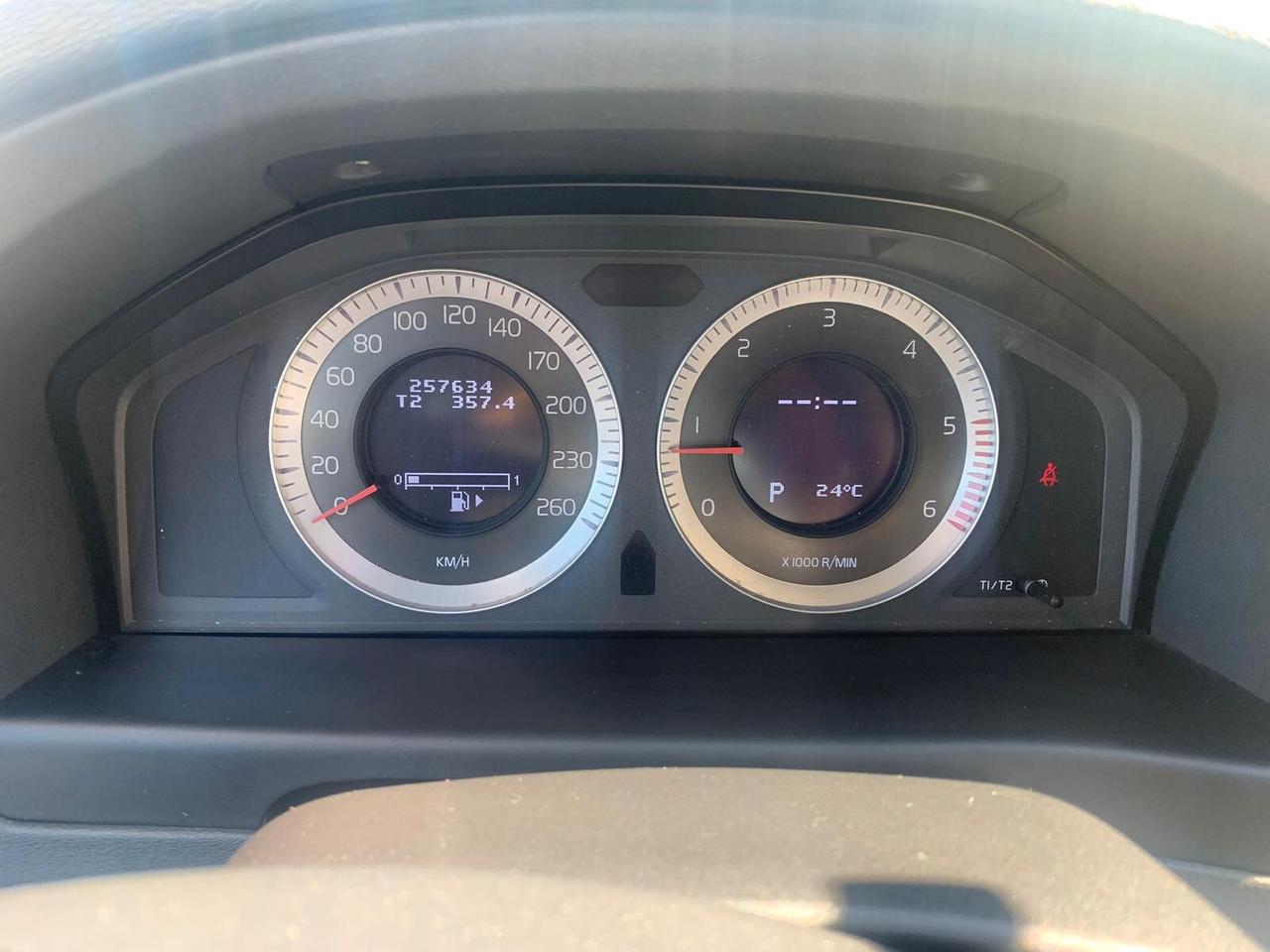 Volvo S80 2.4 D5 205 CV Geartronic Momentum