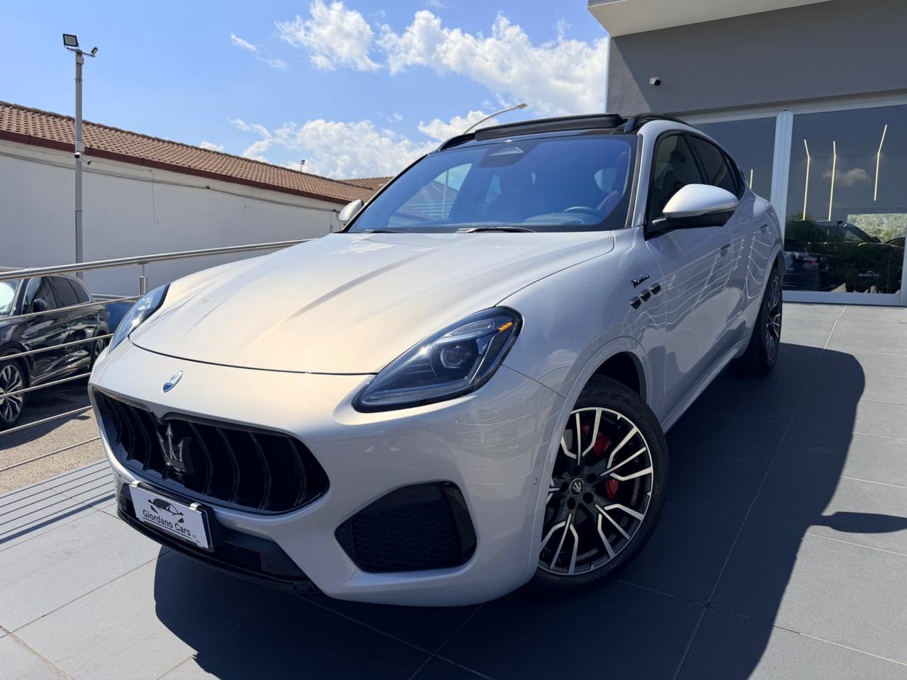 Maserati Grecale Modena 2.0 MHEV 330cv tetto