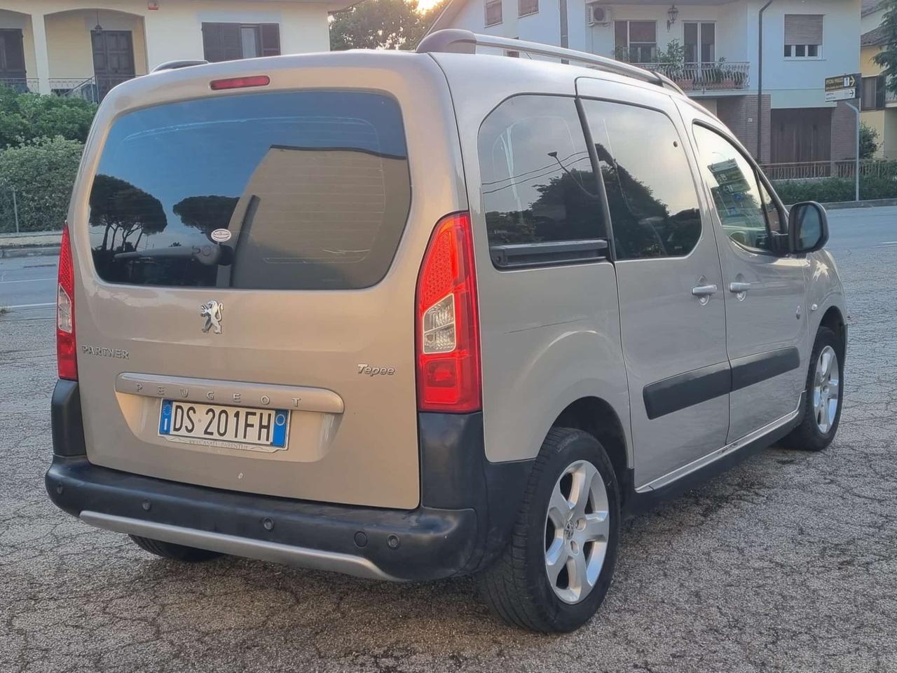 Peugeot Partner Tepee 1.6 HDi 90CV Comfort