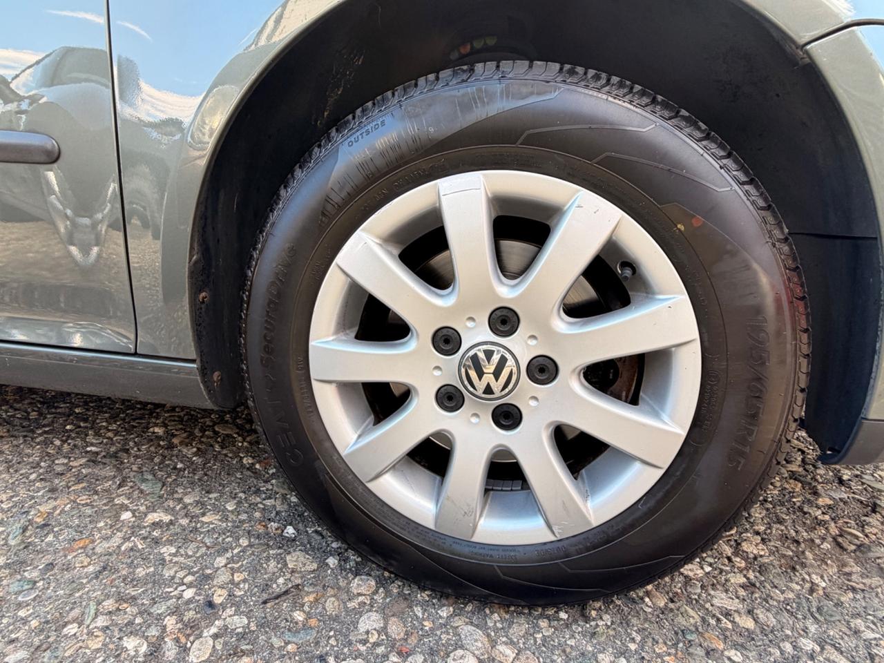 Volkswagen Golf 1.6 FSI 5p. Comfortline *EURO4 BENZINA*