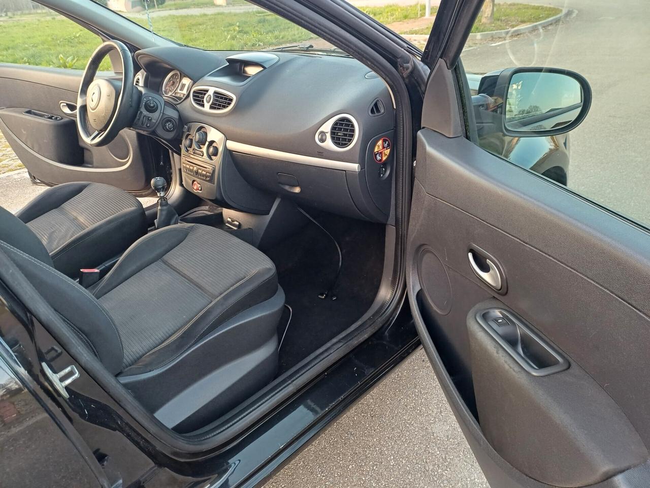 Renault Clio 1.2 16V 5 porte GPL Dynamique