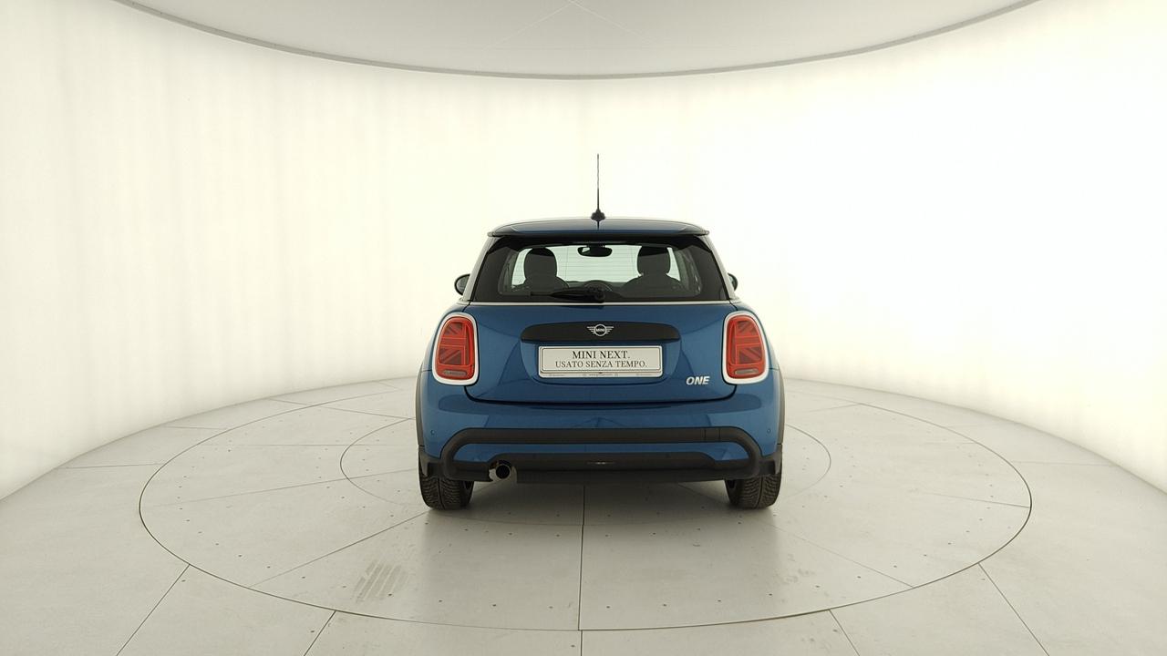 MINI Mini IV F56 2021 3p - Mini 3p 1.5 One Classic 75cv