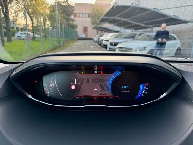 PEUGEOT 3008 BlueHDi 130CV EAT8 Active Busin. NAVI+RETR.