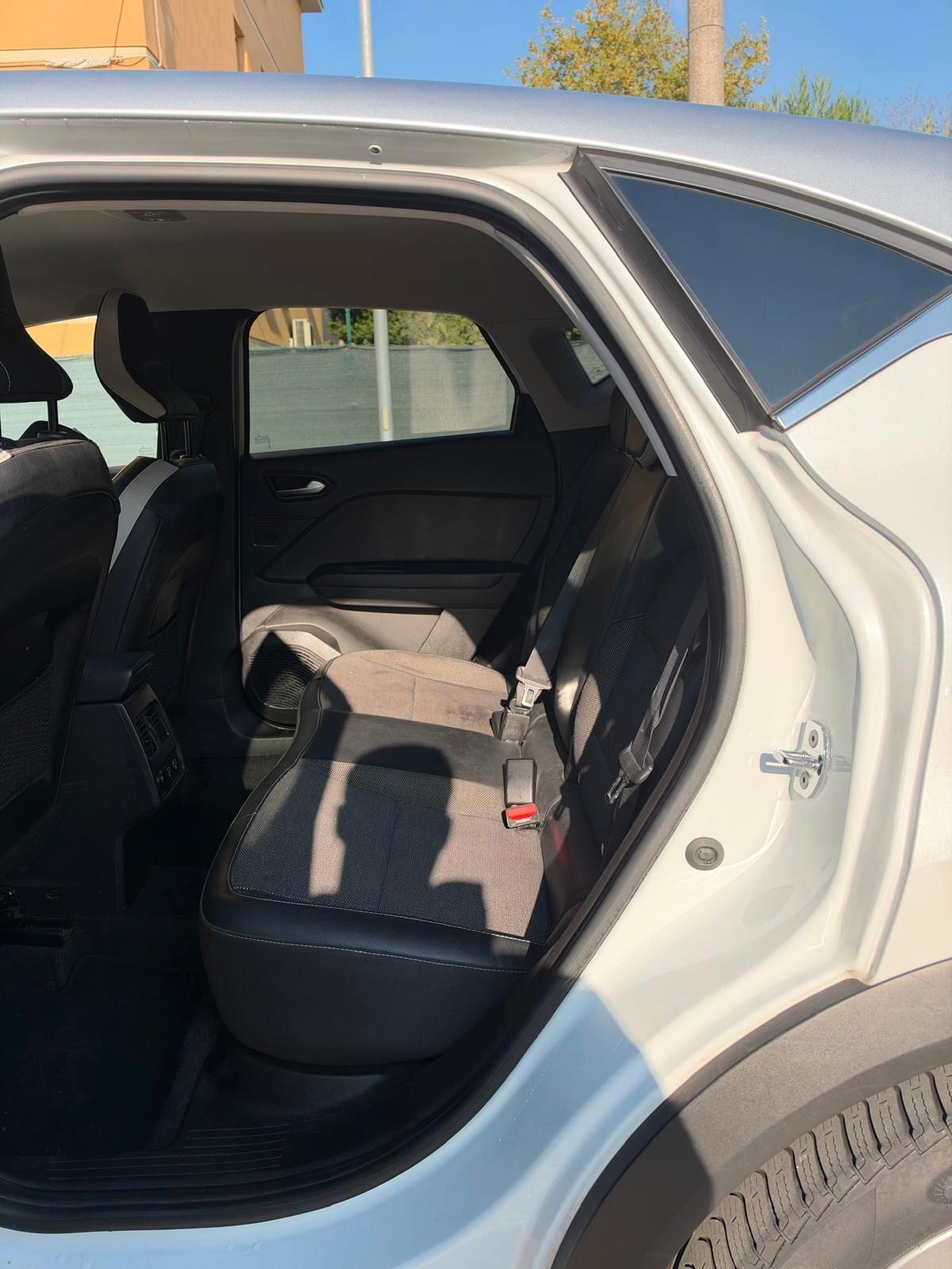 Renault Captur 1.0 tce Gpl - NAV. - NEOP. - 12 MESI DI GARANZIA -