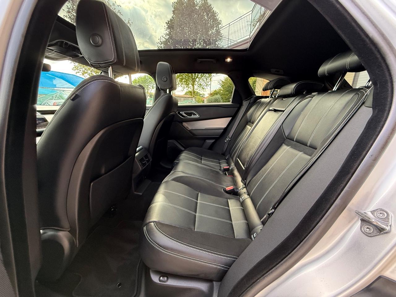 Land Rover Range Velar 2.0D I4 180 CV R-Dynamic