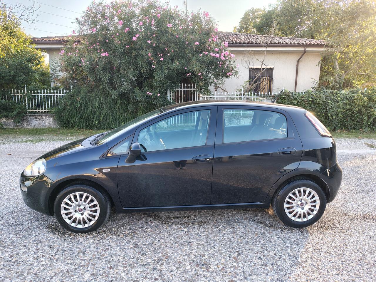 Fiat Punto EVO 1.3 MJT II 75 CV 5 porte Lounge. 86000 KM