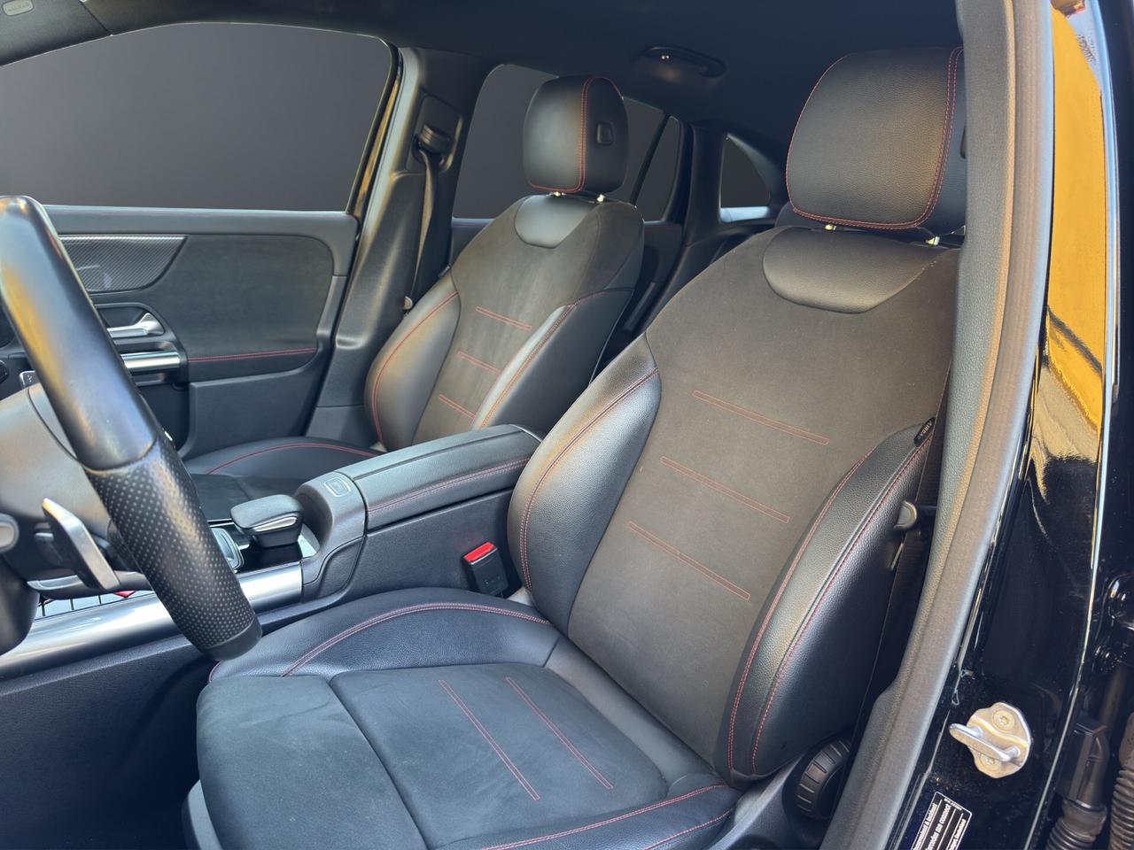 MERCEDES-BENZ GLA 200 d AUTOMATIC. PREMIUM AMG