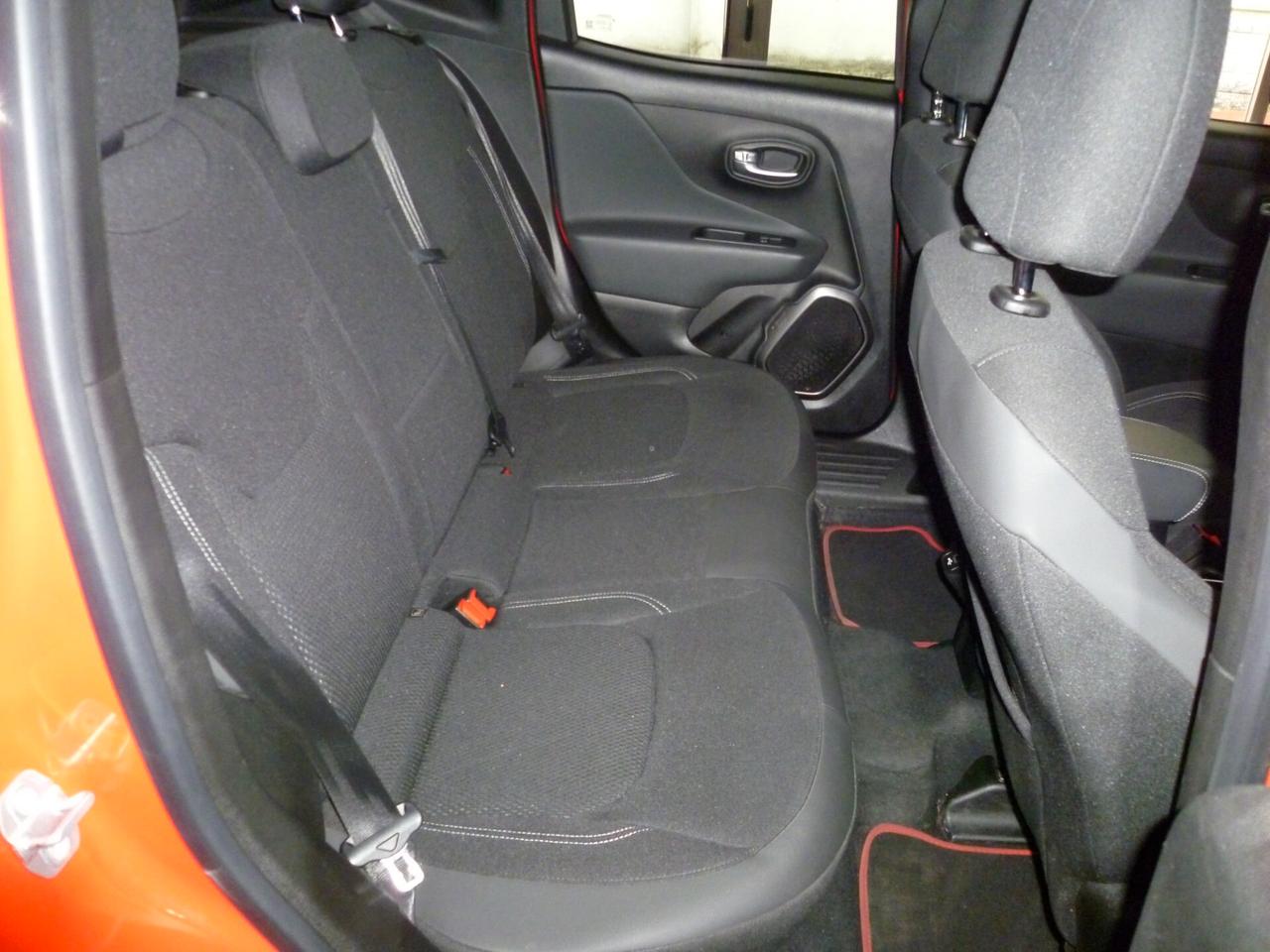 Jeep Renegade 1.3 T4 DDCT Limited
