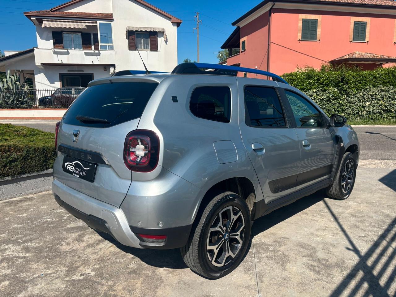 Dacia Duster 1.0 TCe 100 CV ECO-G 4x2 15th Anniversary