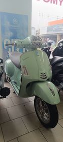 Piaggio Vespa 310 GTS hpe