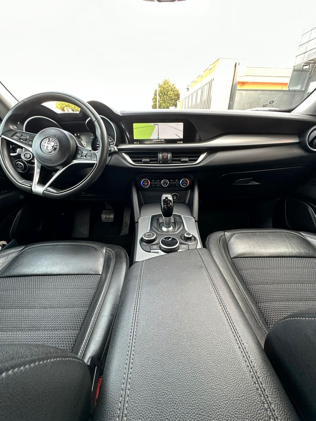 Alfa Romeo Stelvio 2.2 Turbodiesel 210 CV Super