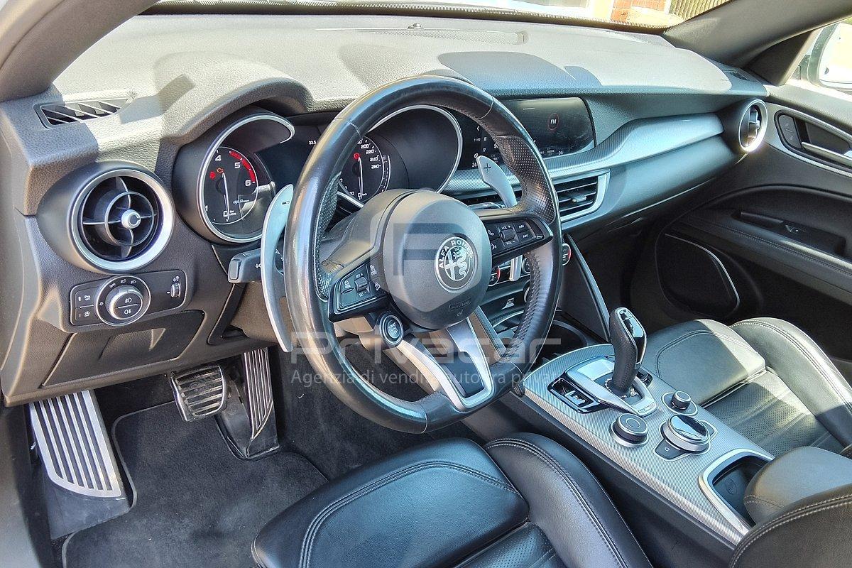 ALFA ROMEO Stelvio 2.2 Turbodiesel 210 CV AT8 Q4 Veloce