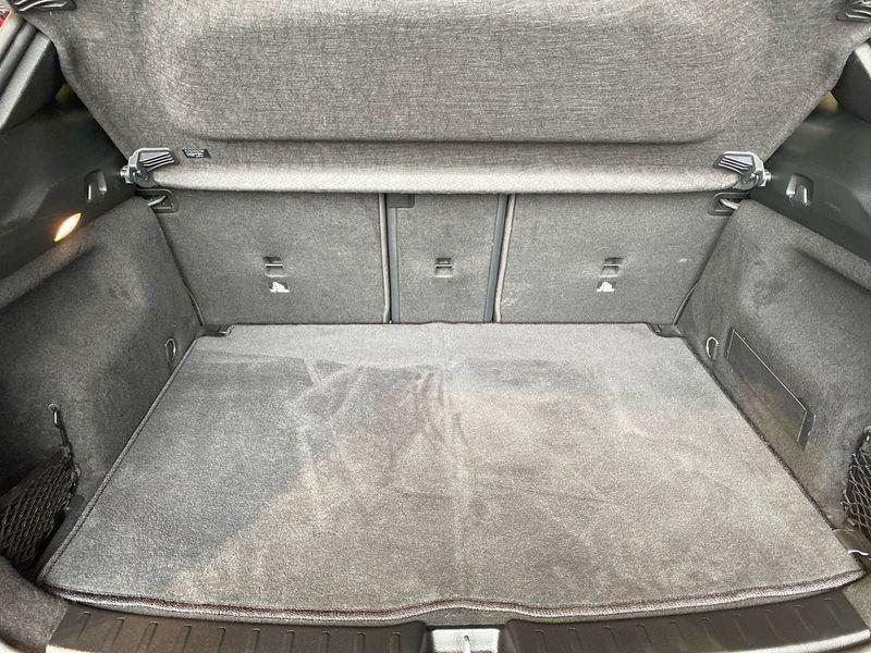 Mercedes-Benz GLA GLA 200 d Automatic Premium