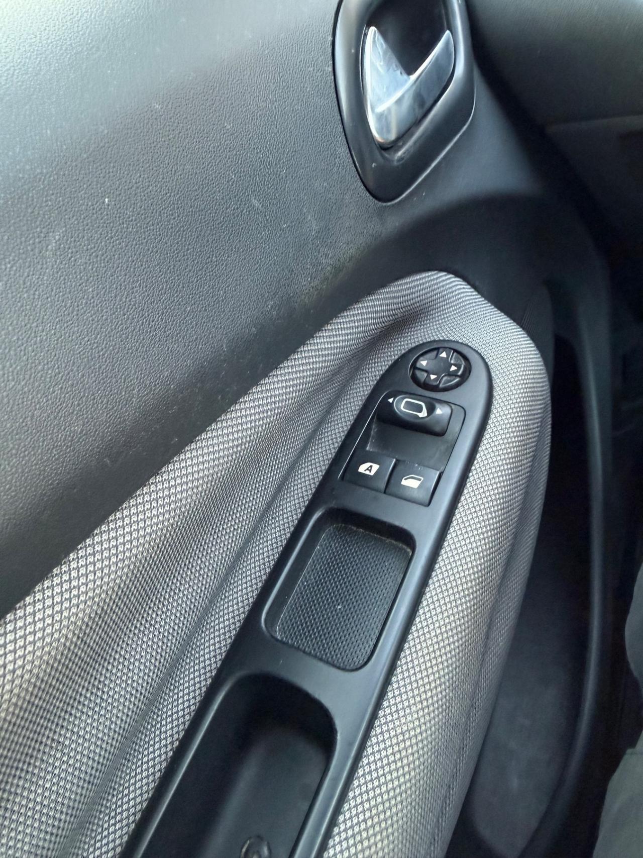 Citroen C3 Picasso 1.6 HDi 90 Exclusive