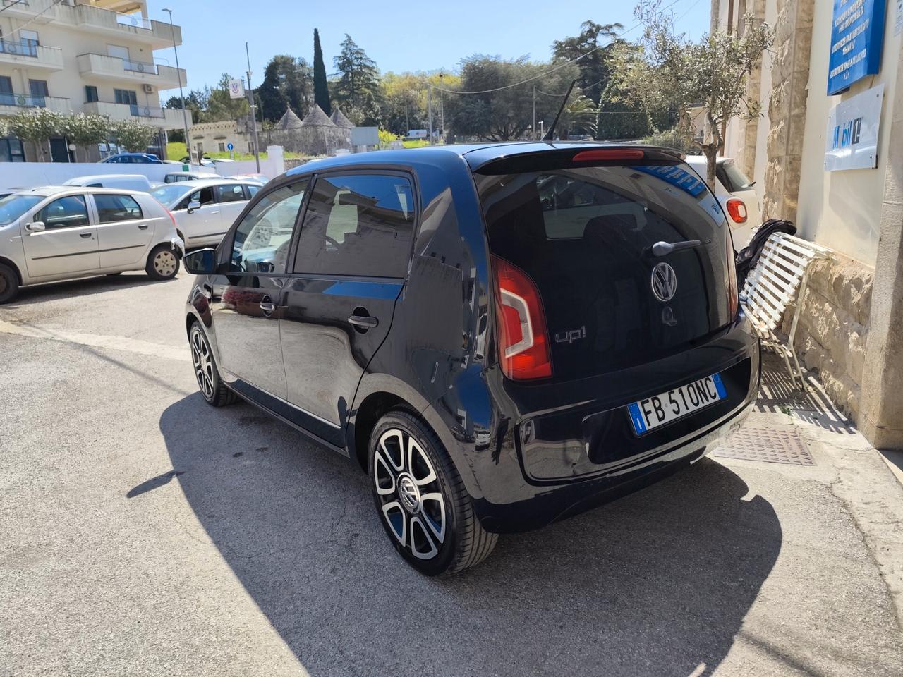 Volkswagen up! 1.0 75 CV 5p. high ASG