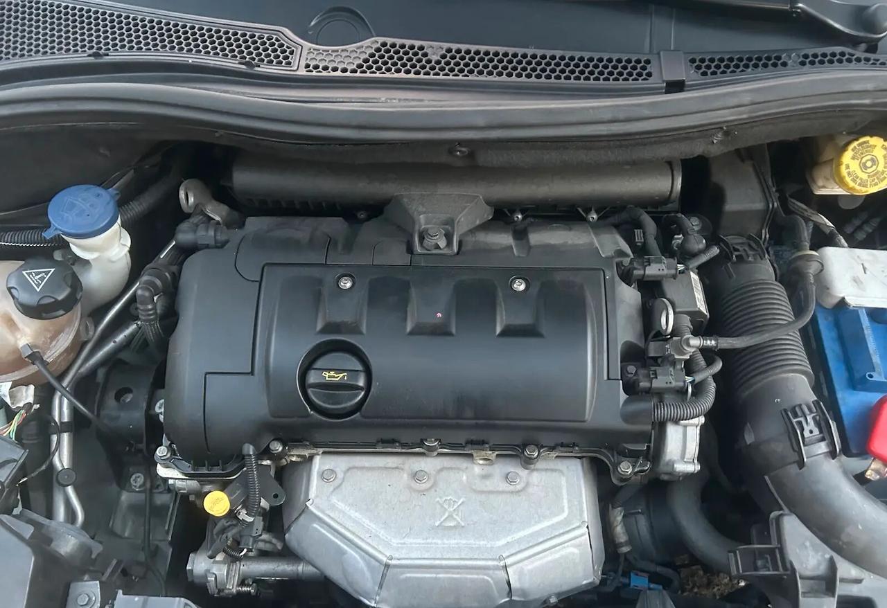 Peugeot 208 1.4 VTi 95 CV 5p. Active