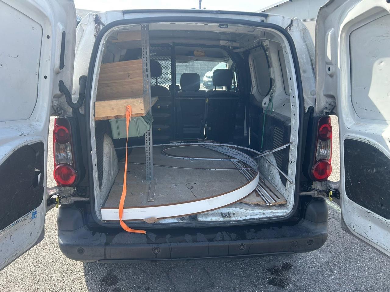 Peugeot Partner 1.6 HDi LEGGI NOTE