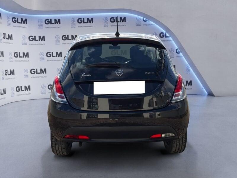 Lancia Ypsilon 1.0 FireFly 70cv Hybrid Silver Plus
