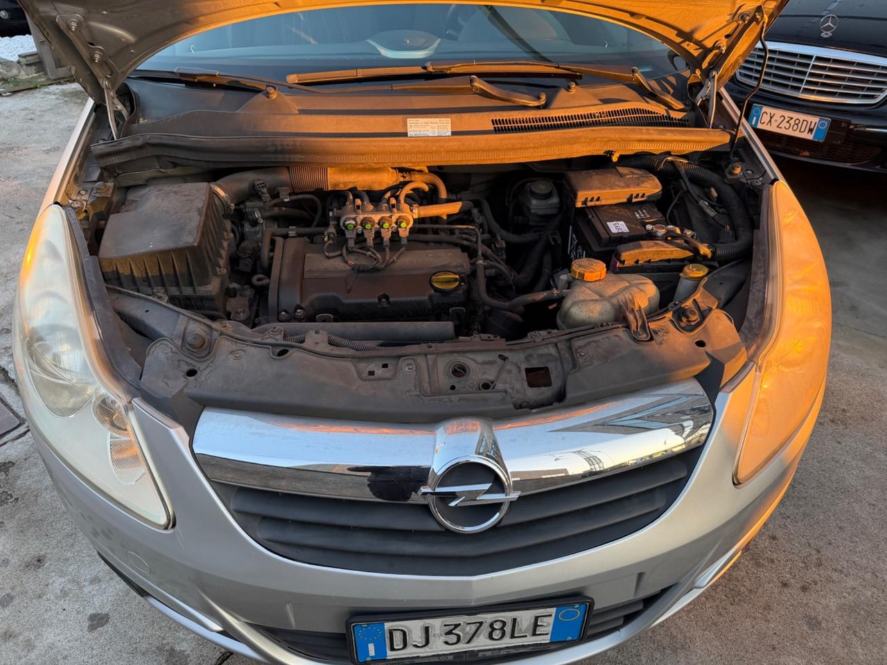 Opel Corsa 1.2 benzina-GPL EURO4 NEOPATENTATI