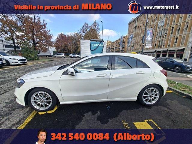 MERCEDES-BENZ A 180 Sport