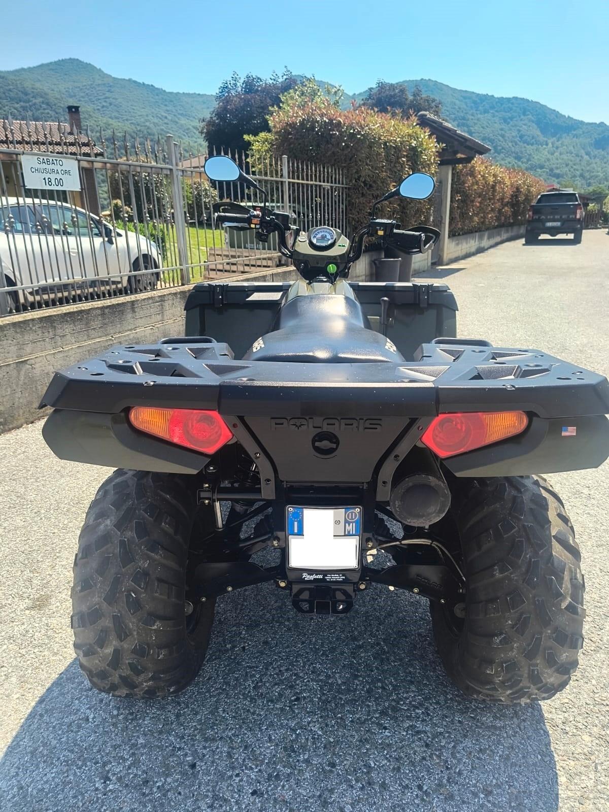 QUAD POLARIS SPORTSMAN 500