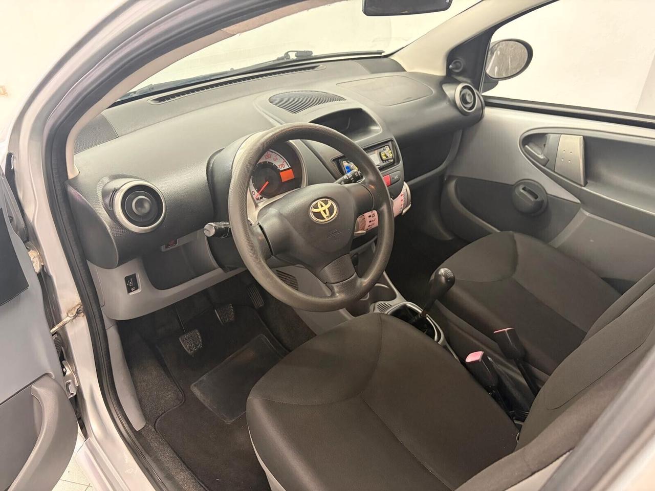 Toyota Aygo 1.0 COMPRESO PASSAGGIO&GARANZIA.