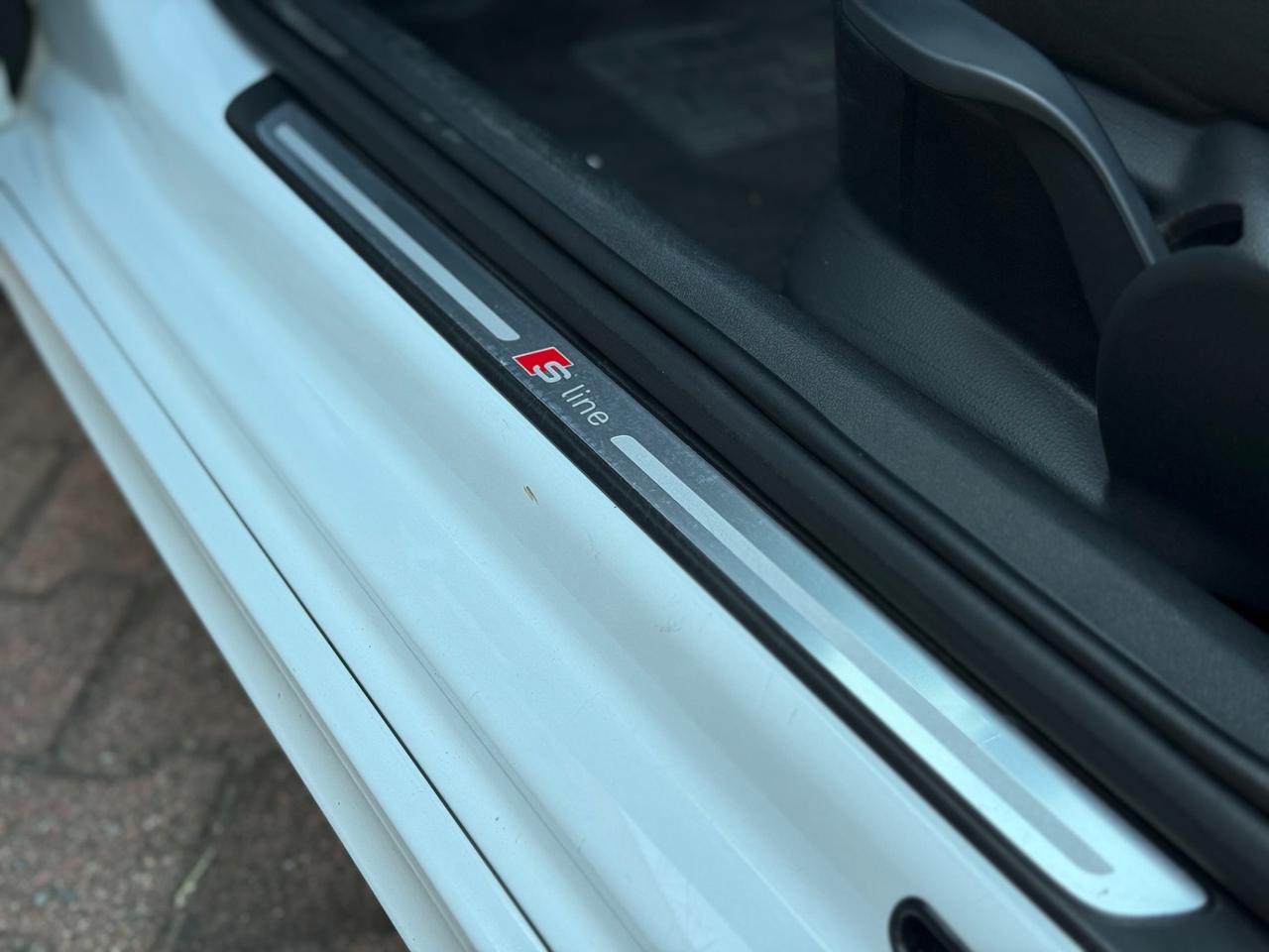 Audi A1 1.6 TDI S line edition plus Neopatentati