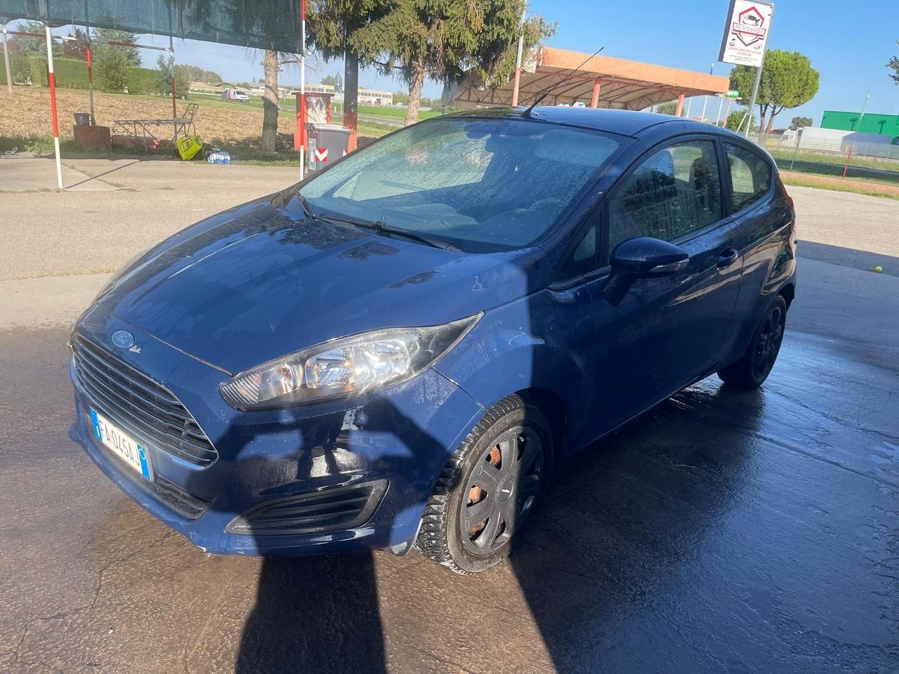 Ford Fiesta 1.5 TDCi 75CV 3 porte Black & White Edition