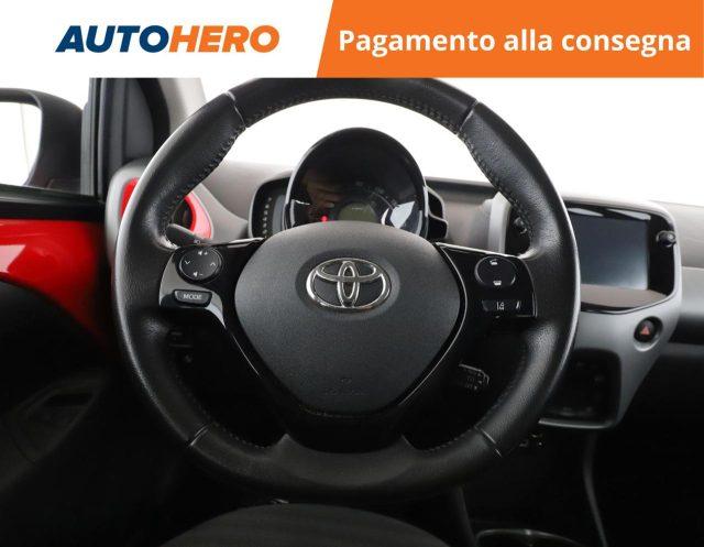 TOYOTA Aygo Connect 1.0 VVT-i 72 CV 5 porte x-play