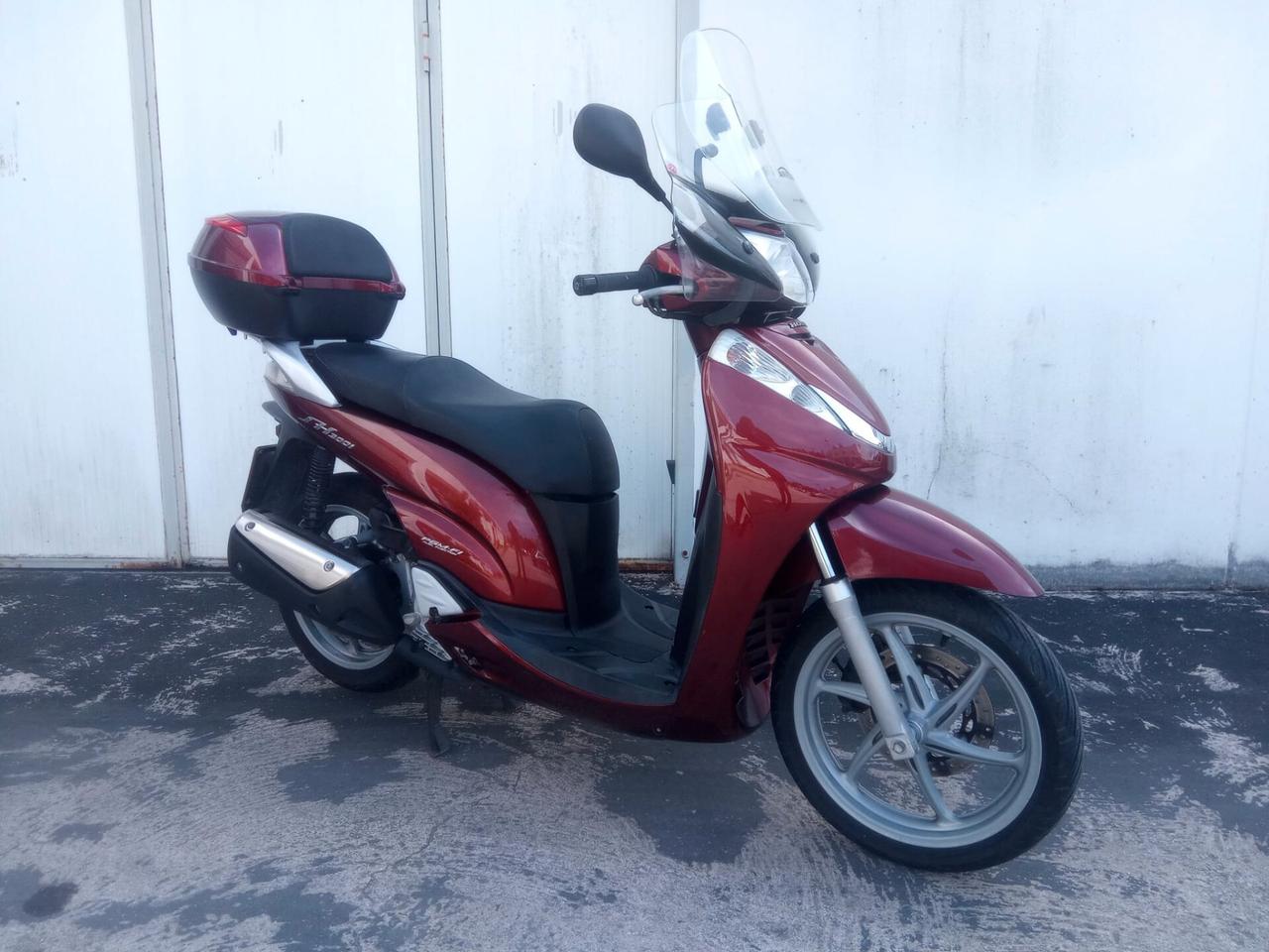 Honda SH 300 i