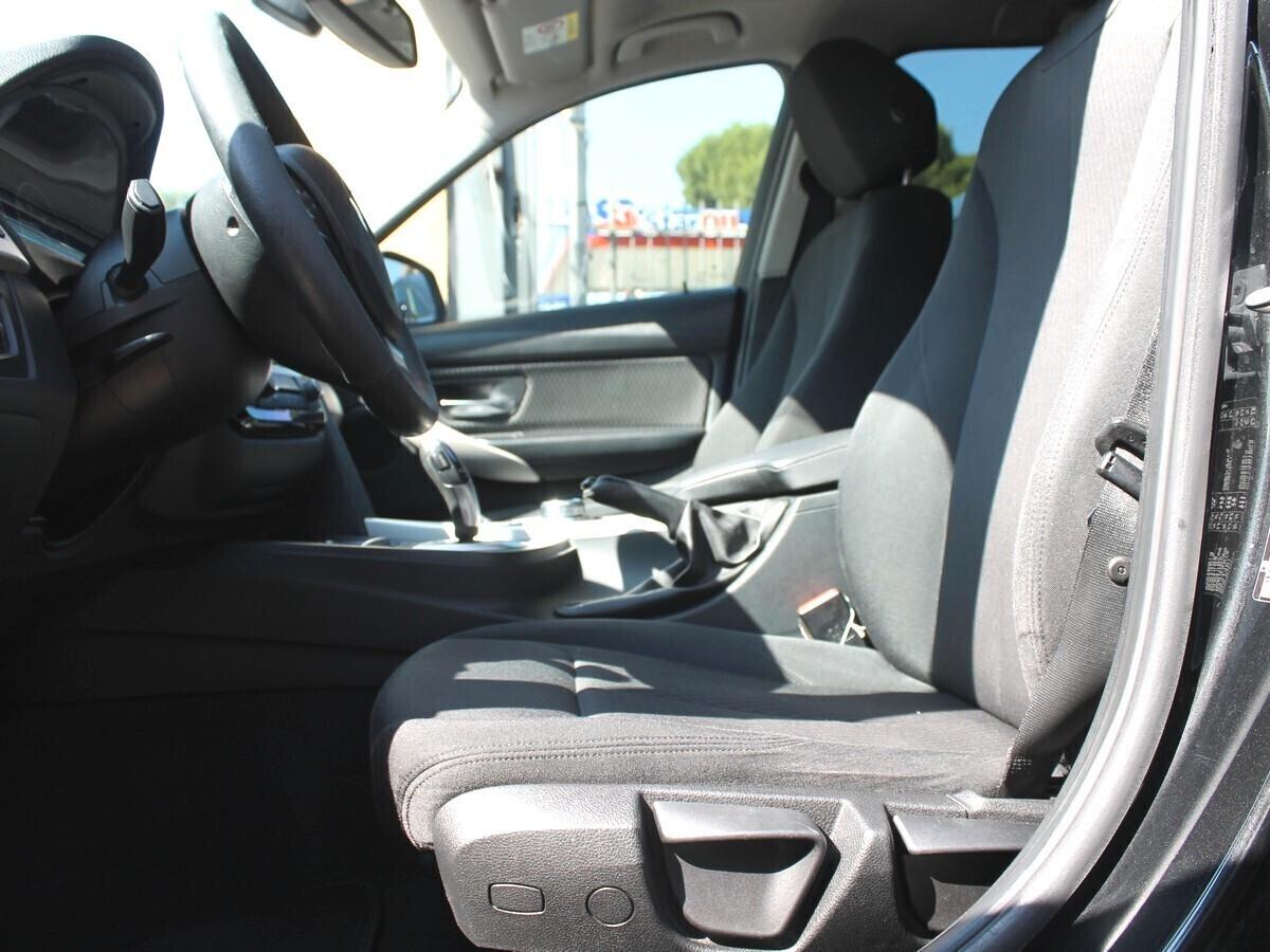 Bmw 320d Touring Advantage Automatica Euro 6