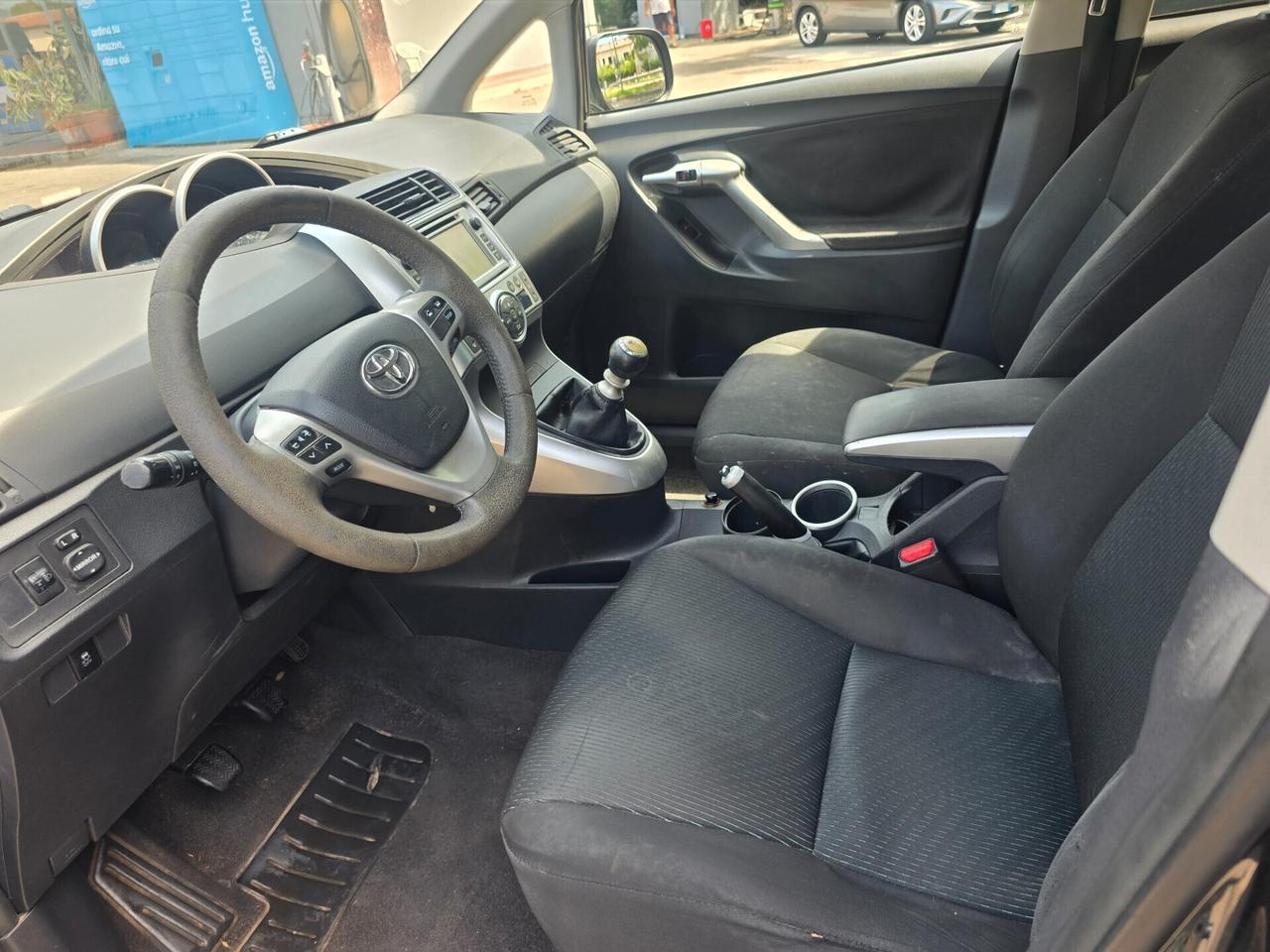 Toyota Avensis 2.0 D-4D Wagon Lounge