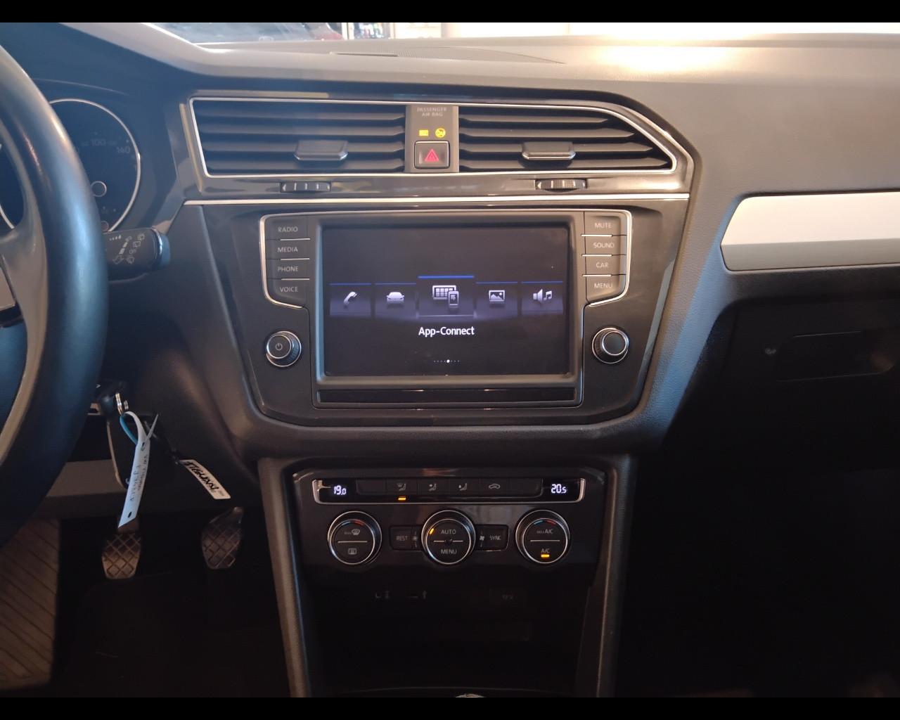 VOLKSWAGEN Tiguan II 2016 - Tiguan 1.6 tdi Business 115cv