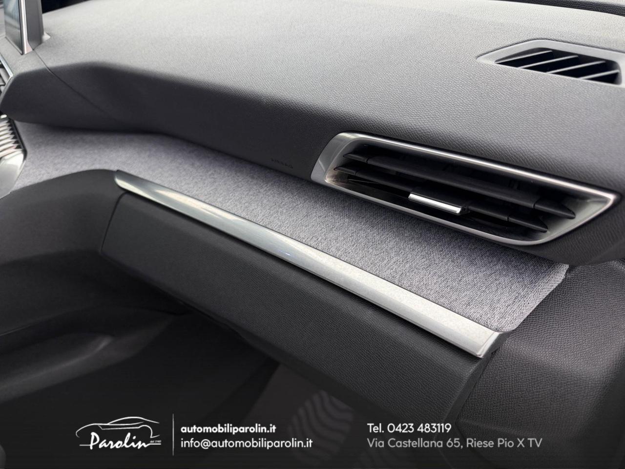Peugeot 3008 3008 1.5 bluehdi Allure EAT8 1 prop. Grip Control