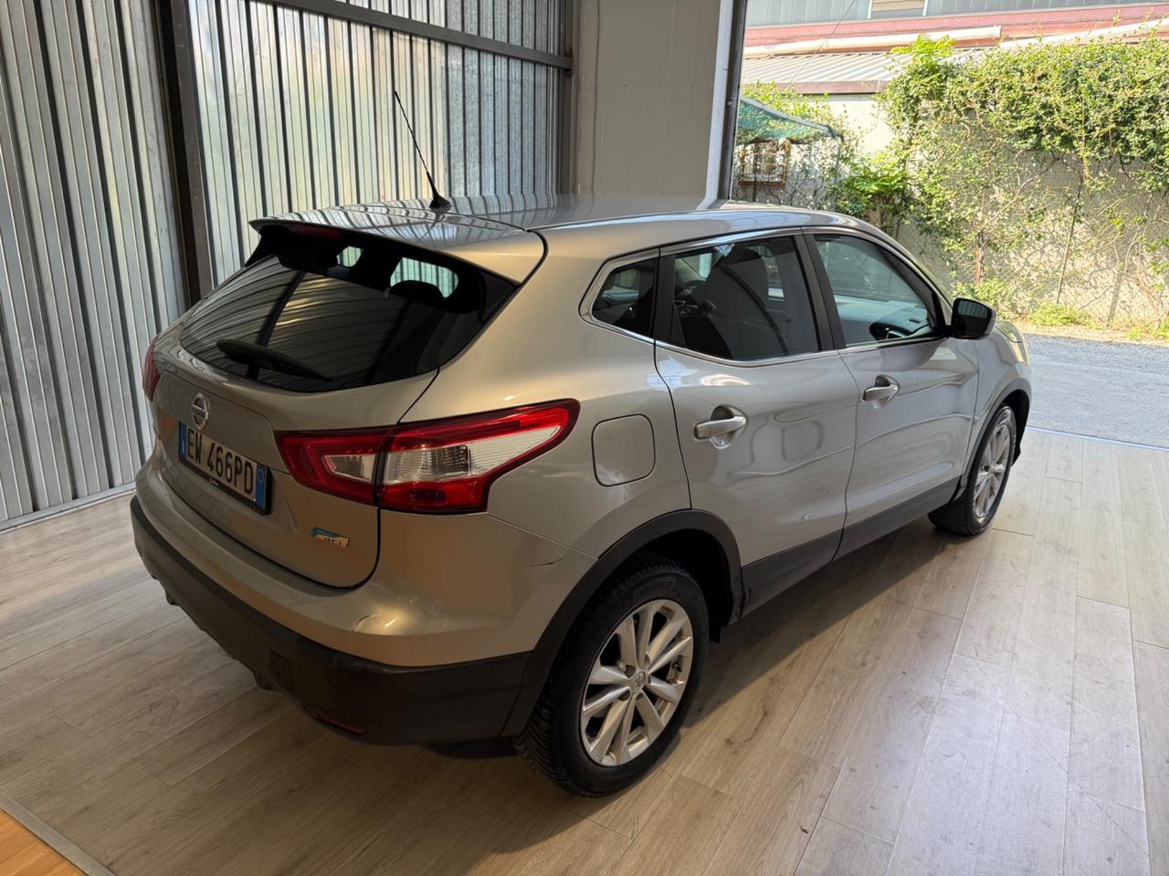 Nissan Qashqai TEKNA 1.6 dci PER OPERATORI DEL SETTORE O EXSPORT