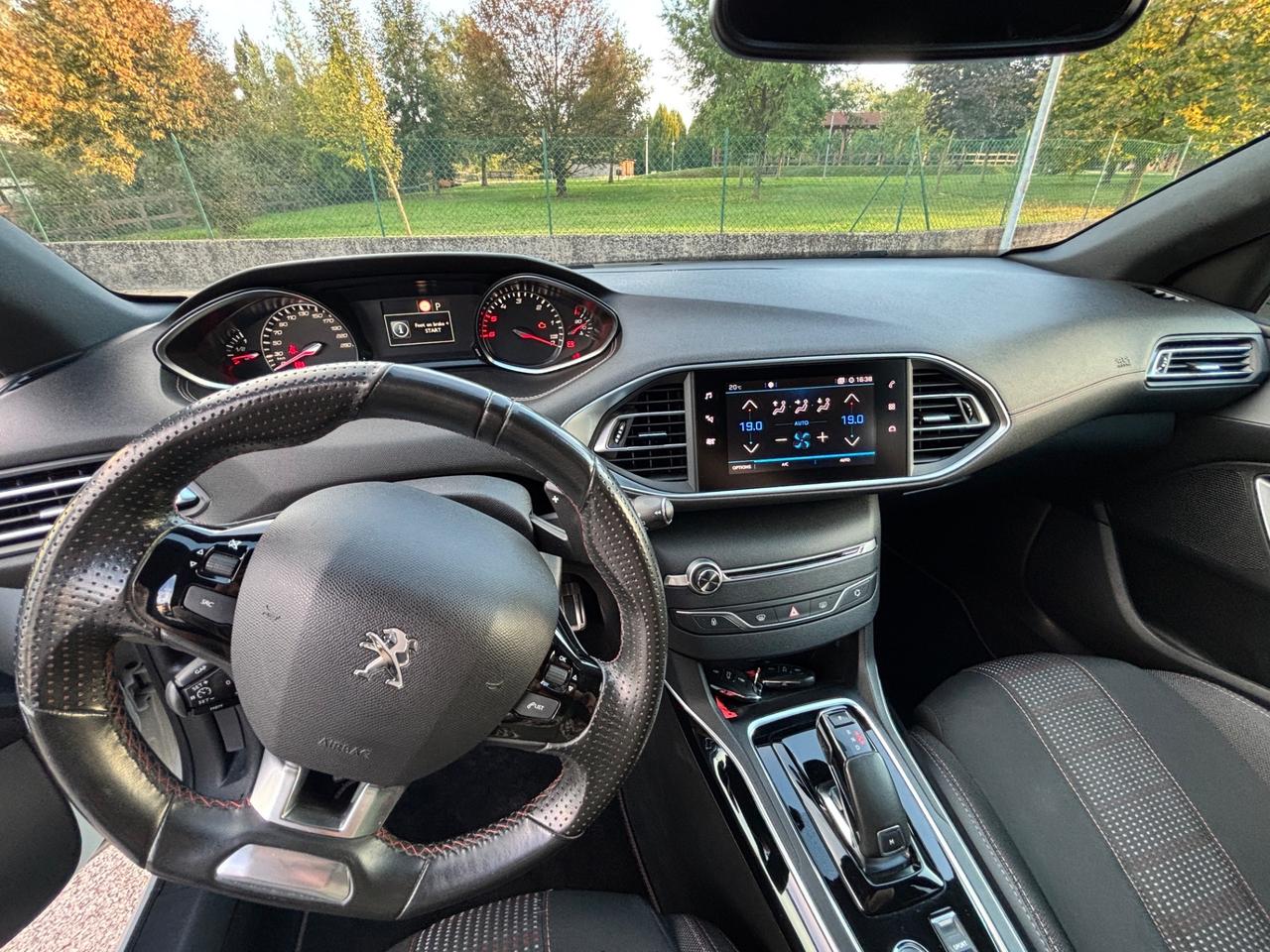 Peugeot 308 BlueHDi 120 S&S EAT6 SW GT Line