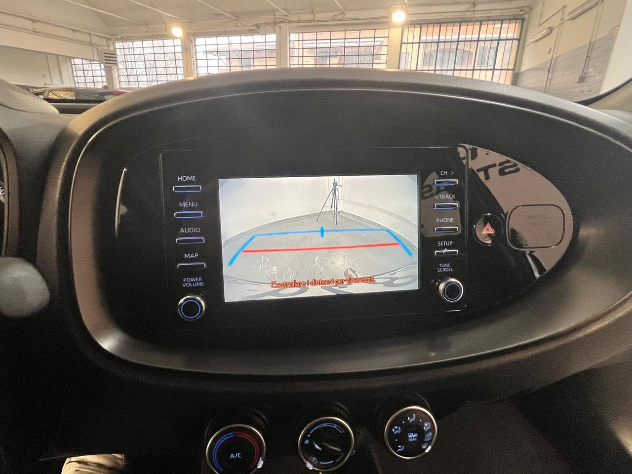 Toyota Aygo X 1.0 VVT-i 72 CV 5 porte Lounge Air S-CVT