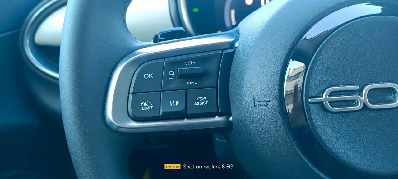 Fiat 600 Hybrid 136 CV DCT MHEV La Prima