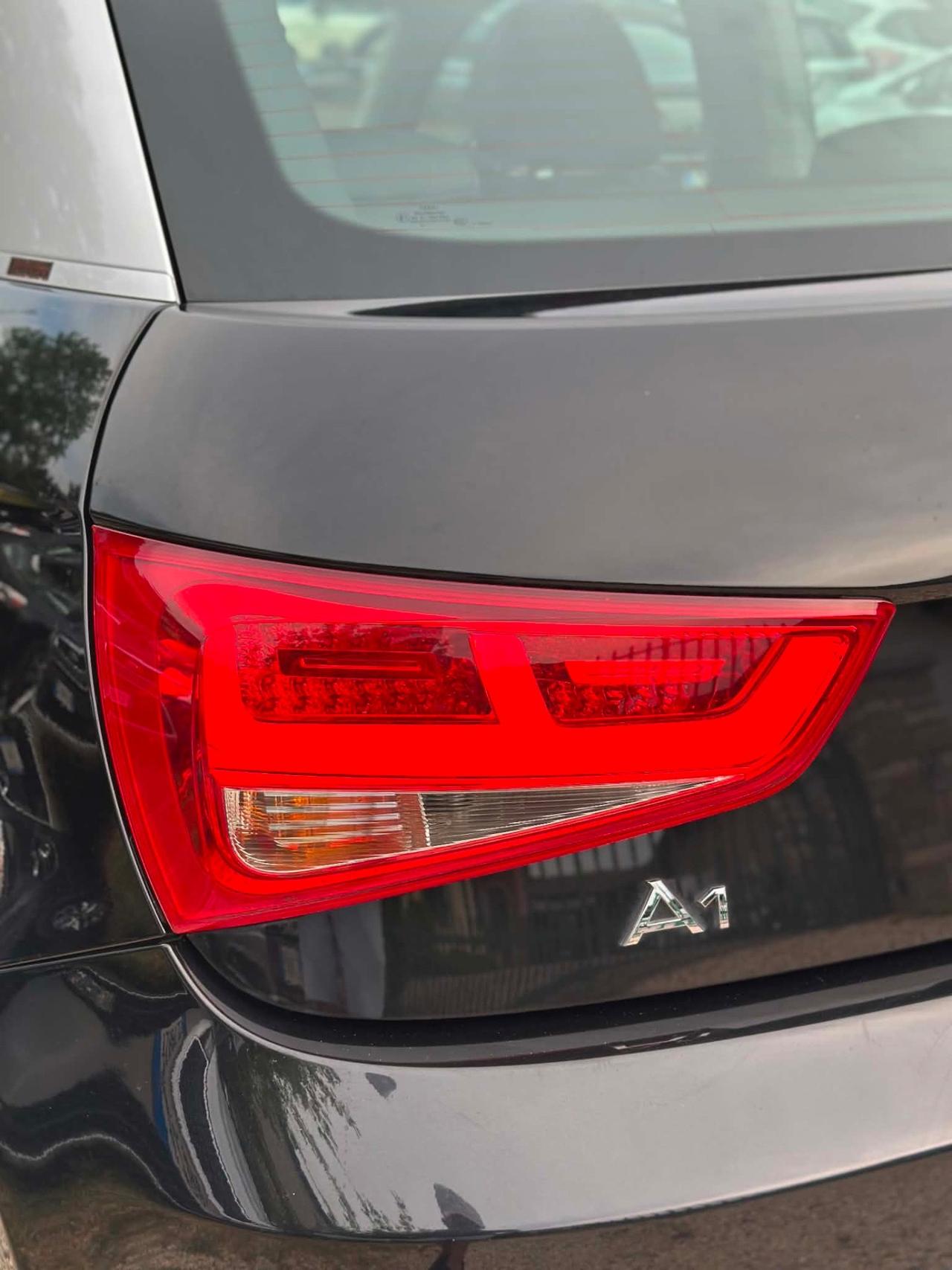 Audi A1 1.4 TFSI NEOPAT TETTO KMCERT GARANZ