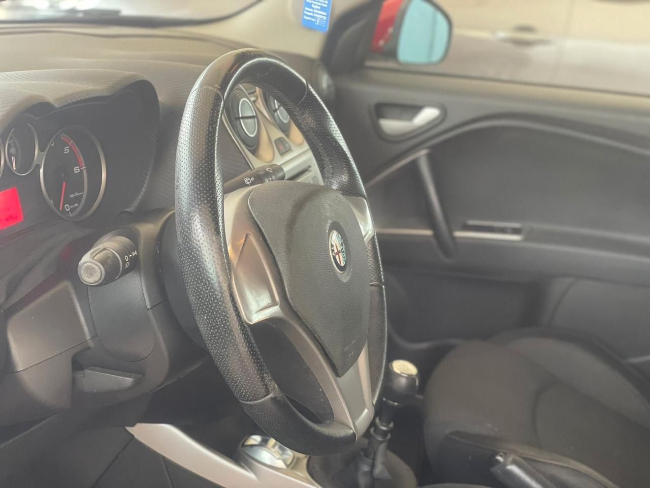 Alfa Romeo MiTo 1.3 JTDm-2 95 CV S&S Distinctive Sport Pack