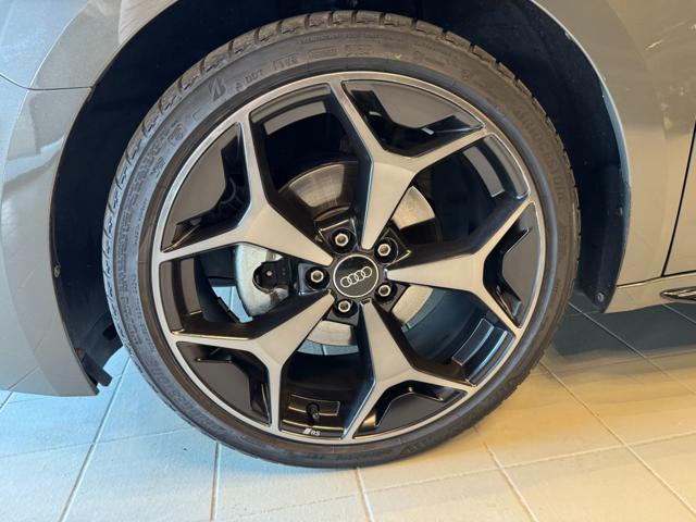 AUDI A1 SPB 30 TFSI 116CV Identity Black S-line stronic