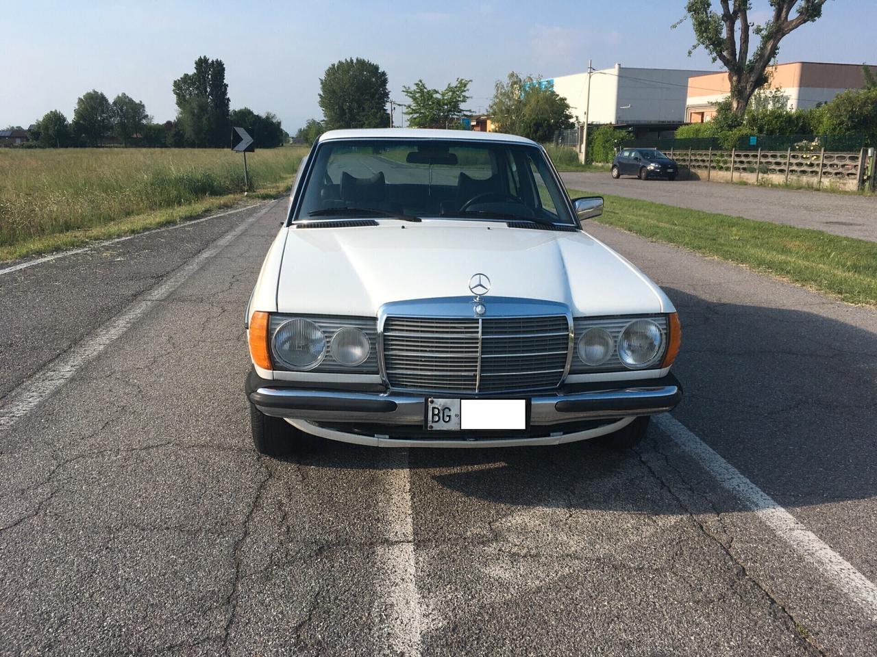 Mercedes-benz 200 SERIE 230 UNICO PROPRIETARIO