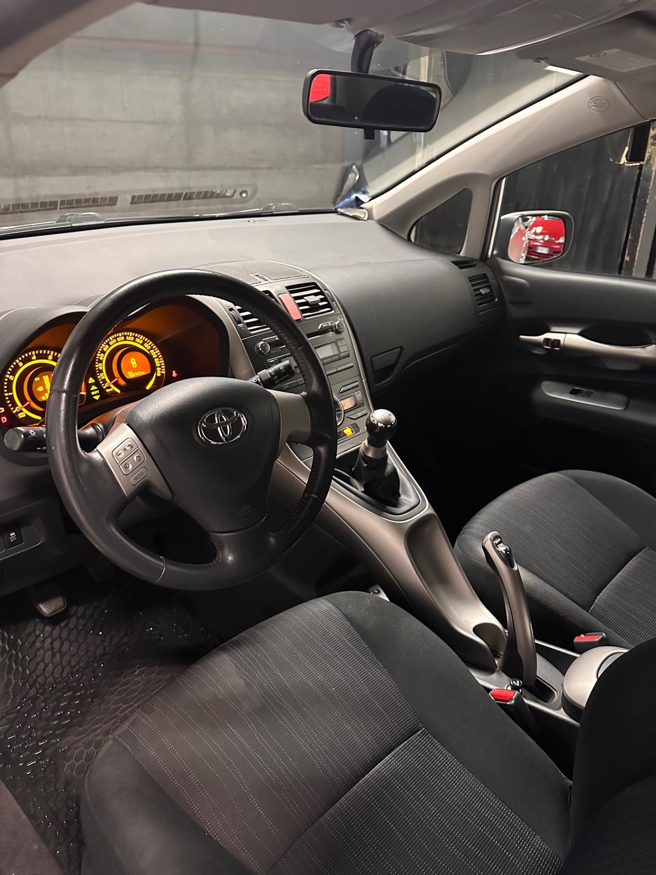 Toyota Auris 1.6 5 porte Sol 2008