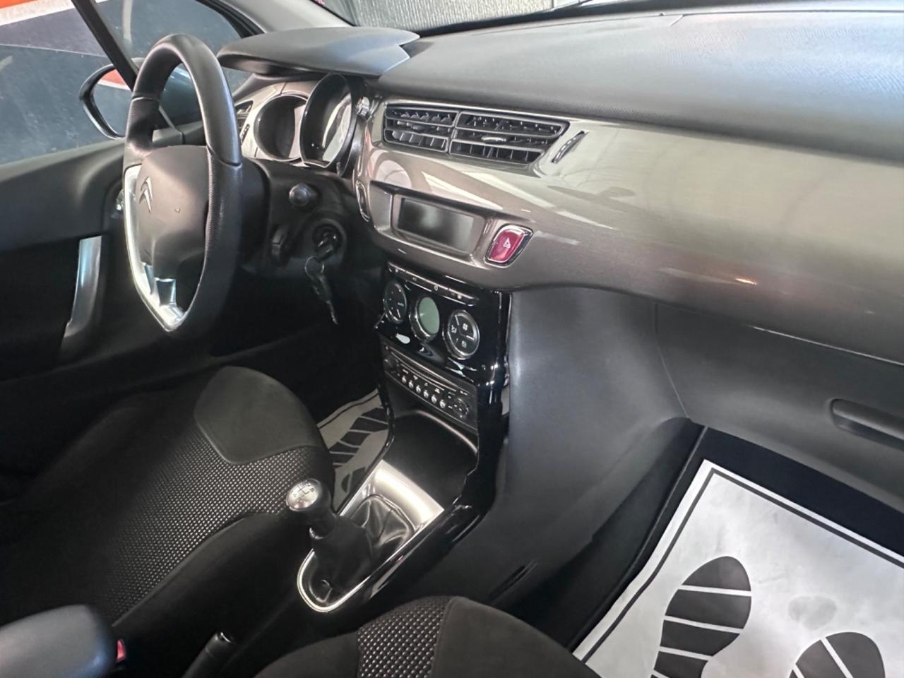 Citroen C3 1.6 VTi 120 Exclusive Style
