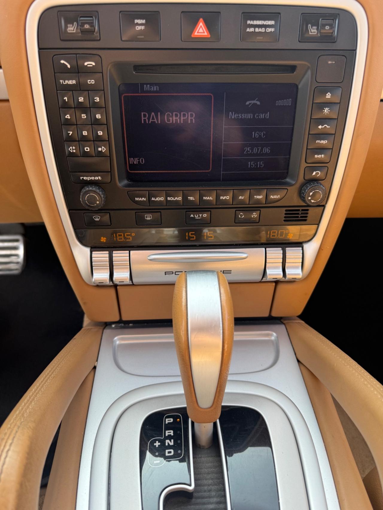 Porsche Cayenne 4.8 Turbo