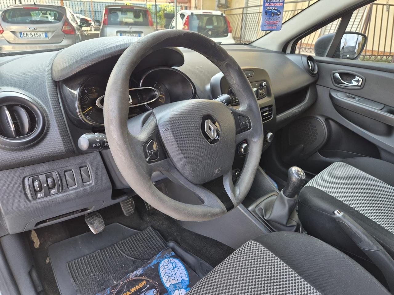 Renault Clio 1.5 dCi 8V 75CV 5 porte Van autocarro