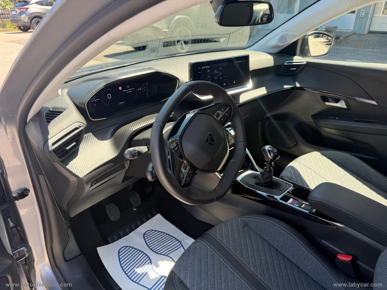 PEUGEOT 208 PureTech 100 S&S 5p. Allure