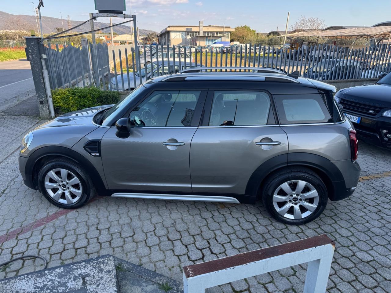 Mini Cooper D Countryman 2.0 Hype