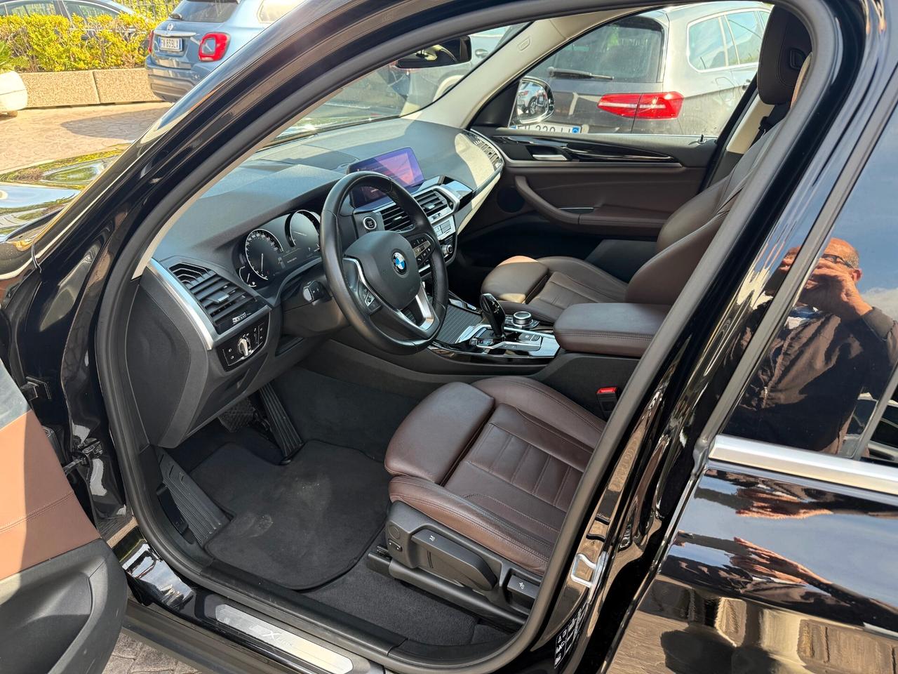 BMW X3 xDrive20d mhev 48V xLine