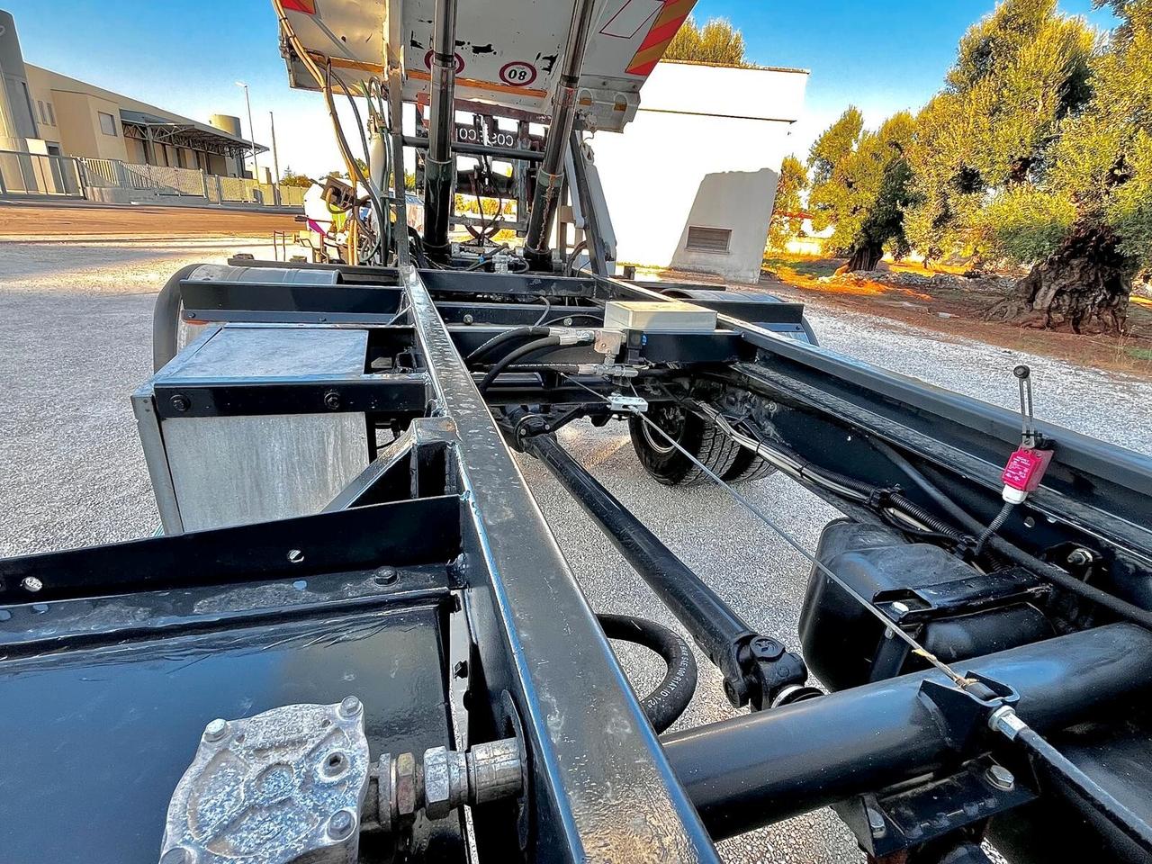 IVECO DAILY 65C15 COMPATTATORE RIBALTABILE – ANNO 2007